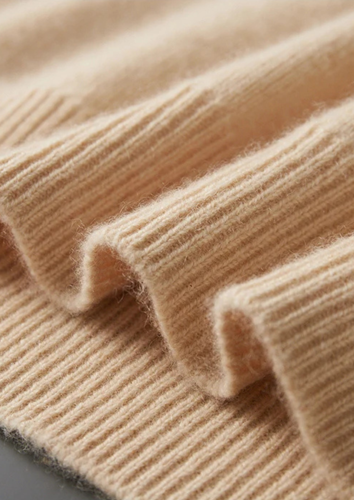 SECRET WEALTH | 100% CASHMERE LEISURE HOODIE