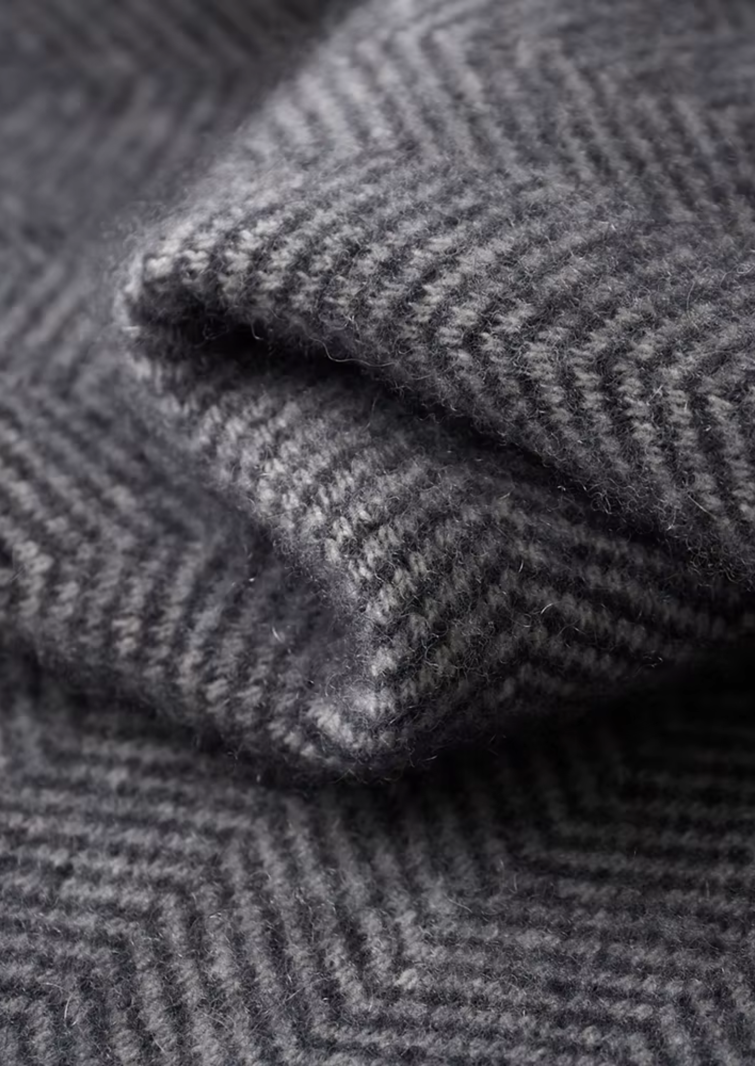SECRET WEALTH | 100% MERINO WOOL PATTERNED SET