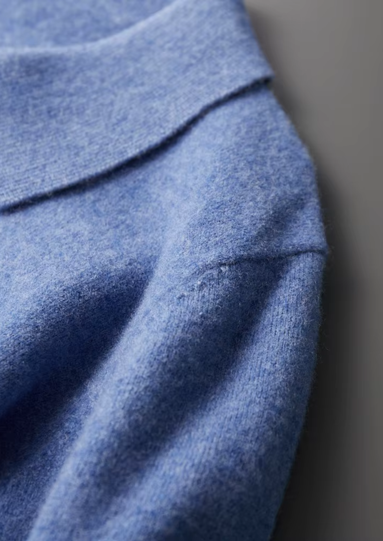 SECRET WEALTH | WOOL HALF ZIP POLO