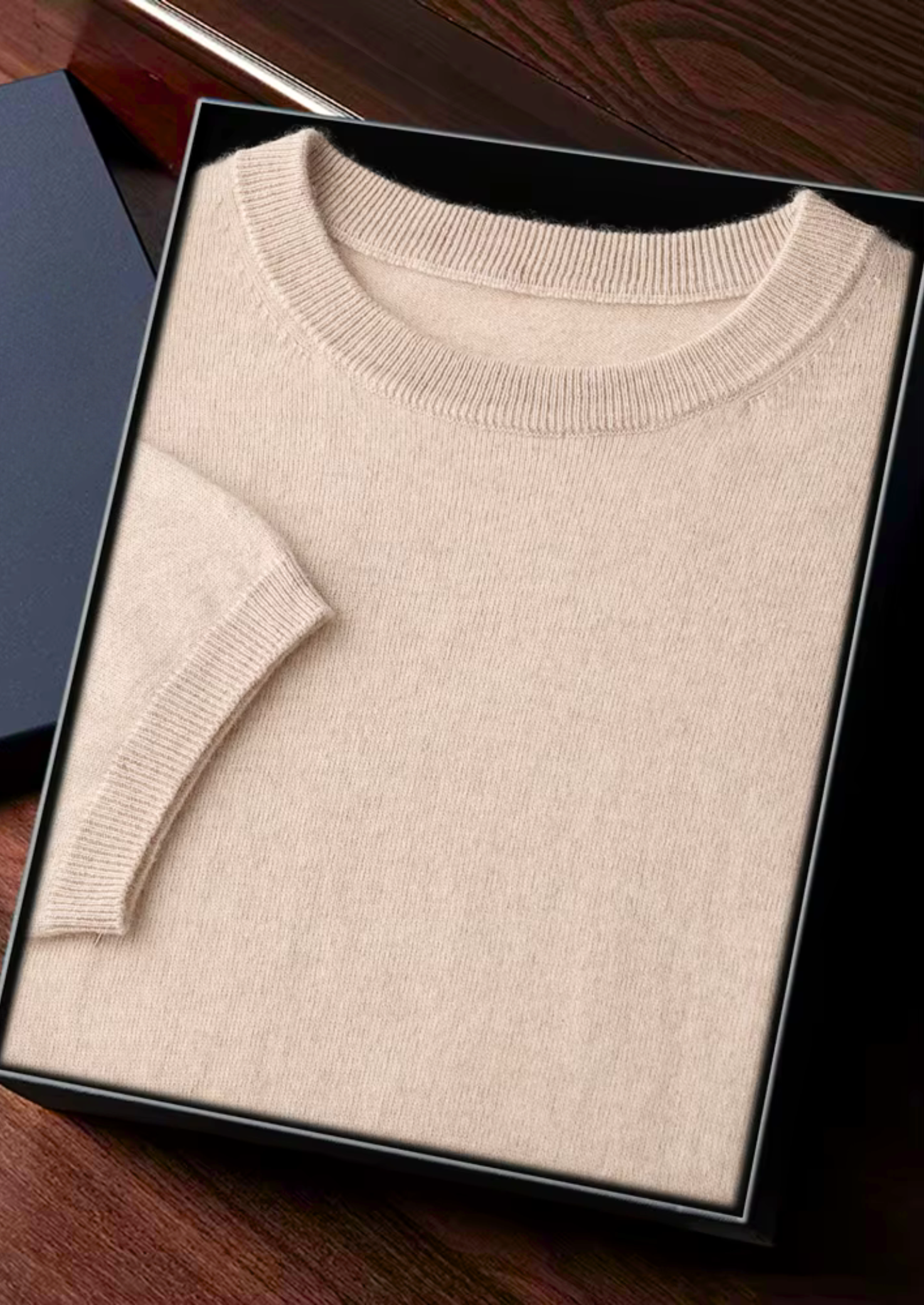 SECRET WEALTH | 100% CASHMERE CLASSIC CREWNECK T-SHIRT