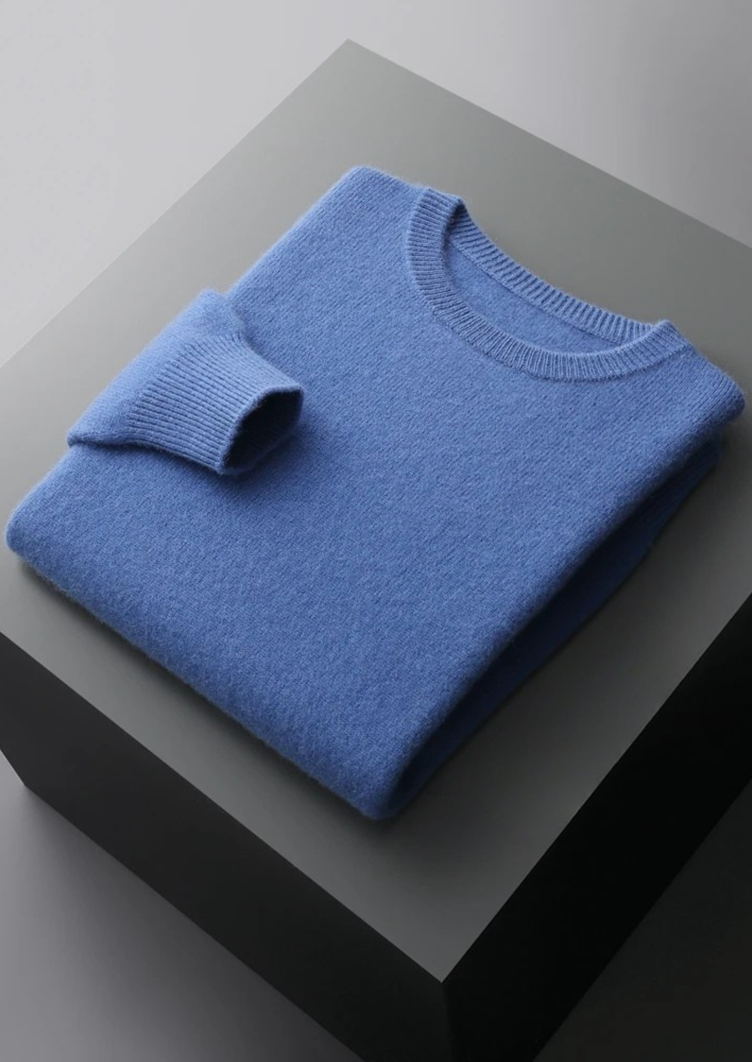 SECRET WEALTH | WOOL CLASSIC CREWNECK