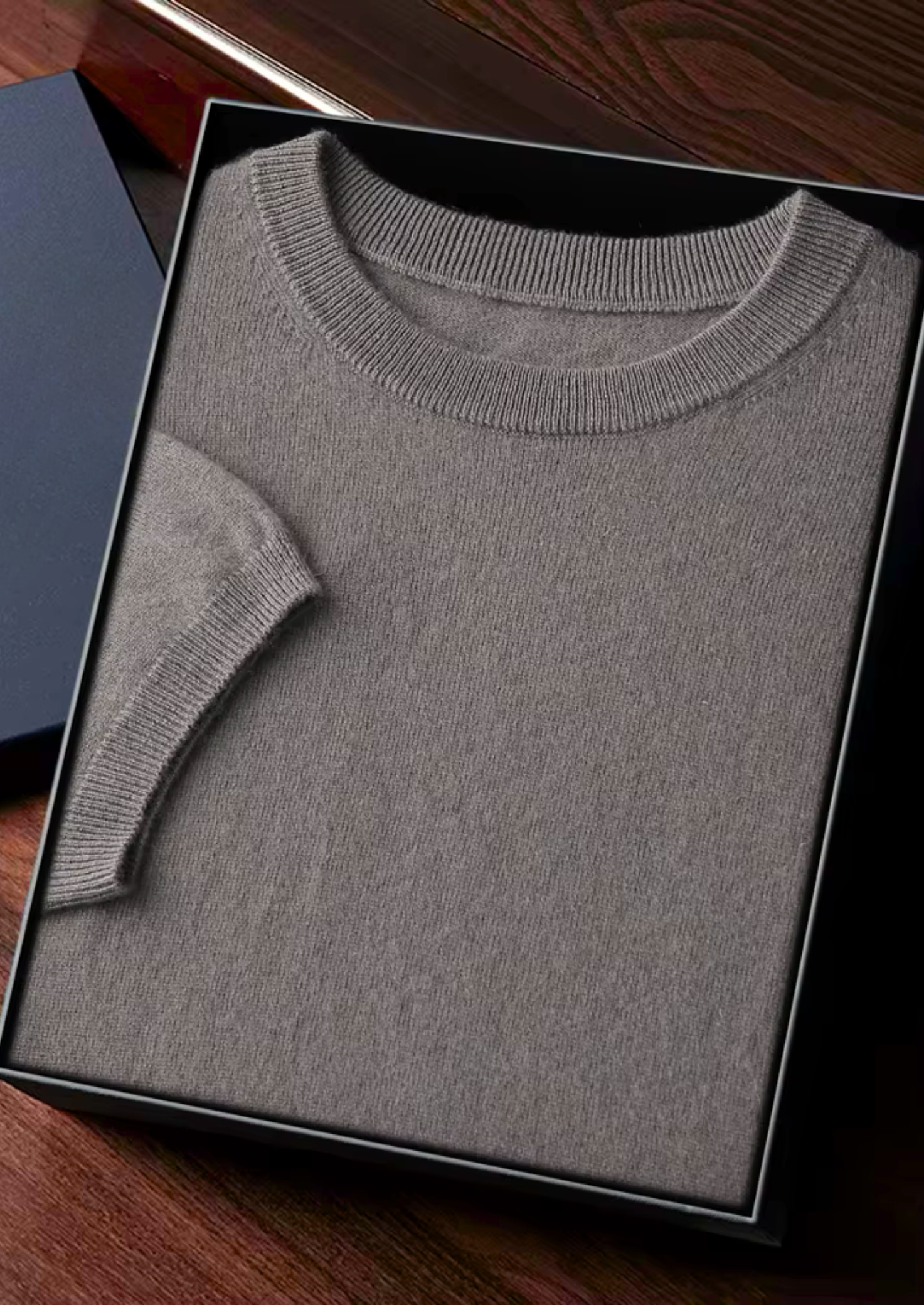 SECRET WEALTH | 100% CASHMERE CLASSIC CREWNECK T-SHIRT