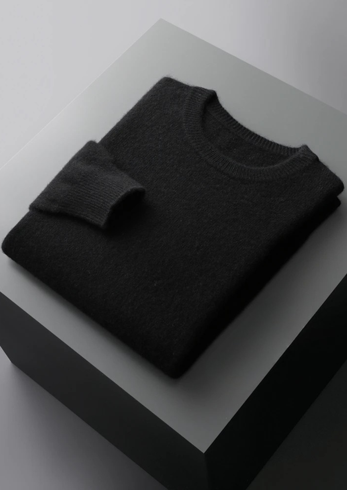 SECRET WEALTH | WOOL CLASSIC CREWNECK