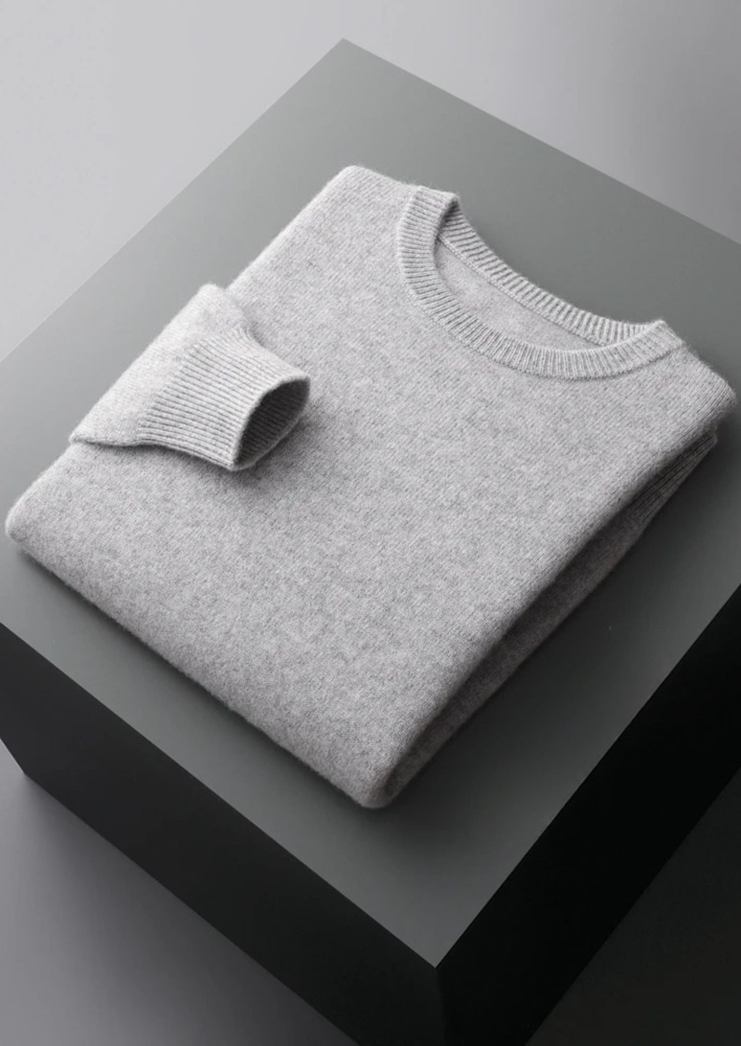 SECRET WEALTH | WOOL CLASSIC CREWNECK
