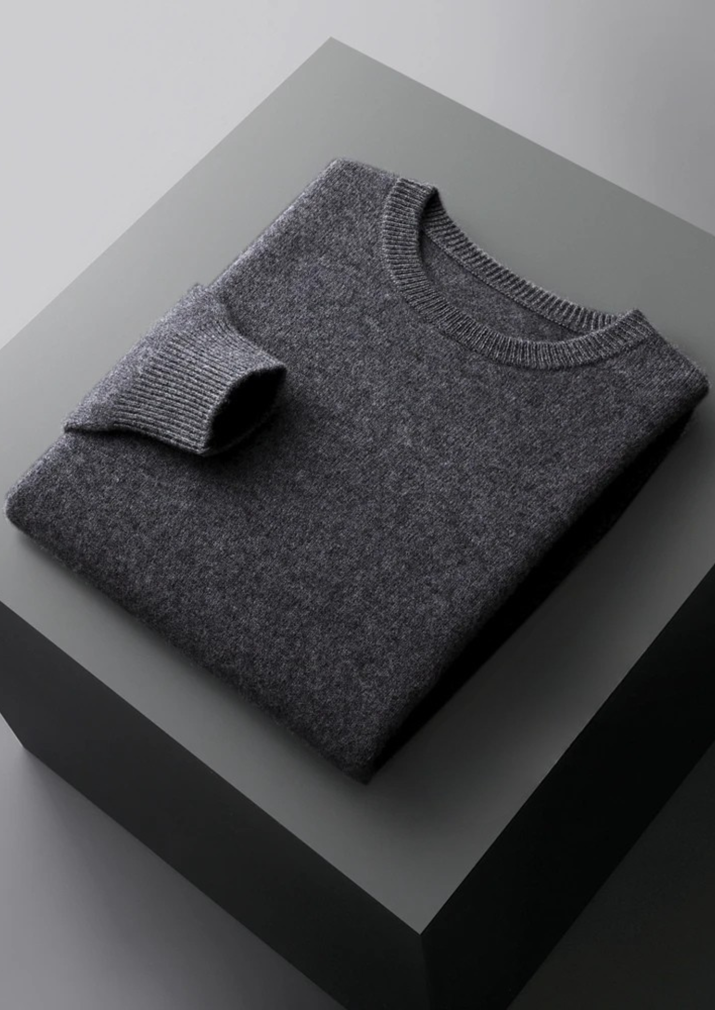 SECRET WEALTH | WOOL CLASSIC CREWNECK