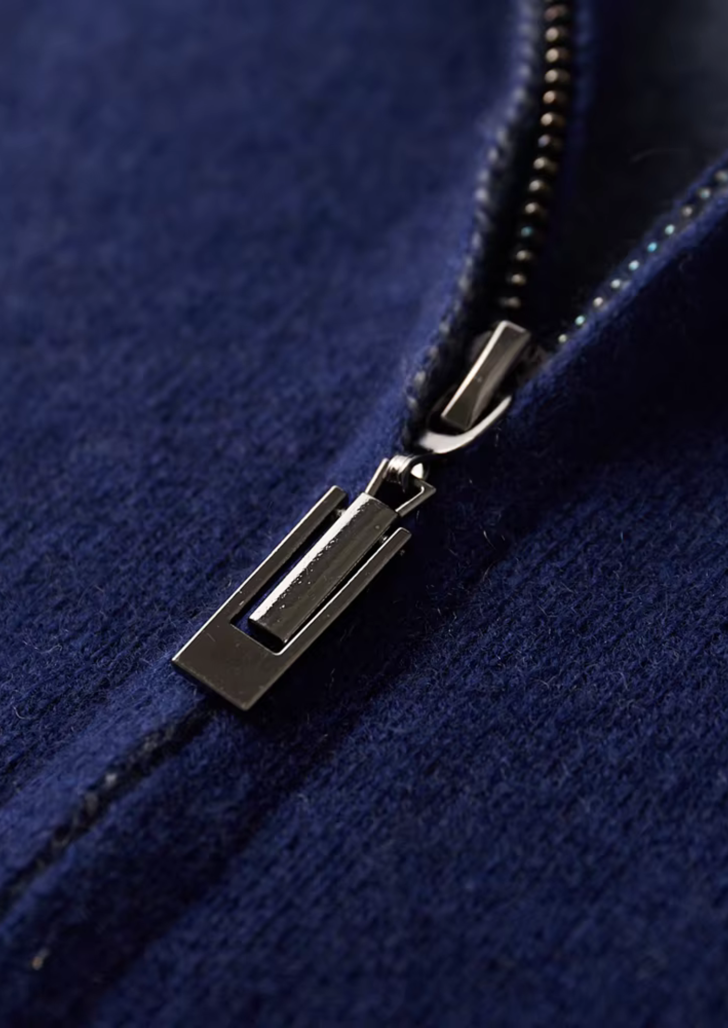 SECRET WEALTH | 100% CASHMERE LEISURE TRACKSUIT