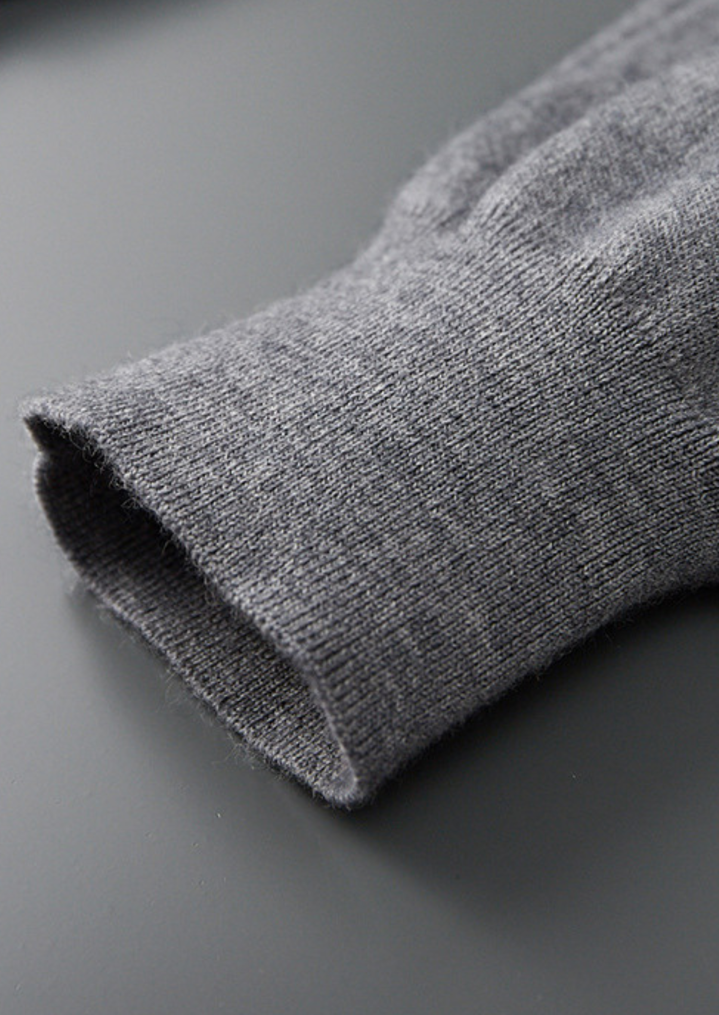 SECRET WEALTH | 100% CASHMERE BUTTONLESS SWEATER POLO