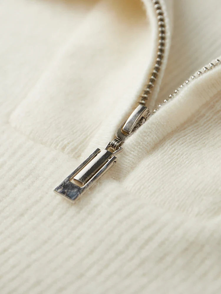 SECRET WEALTH | 100% CASHMERE HALF ZIP SWEATER