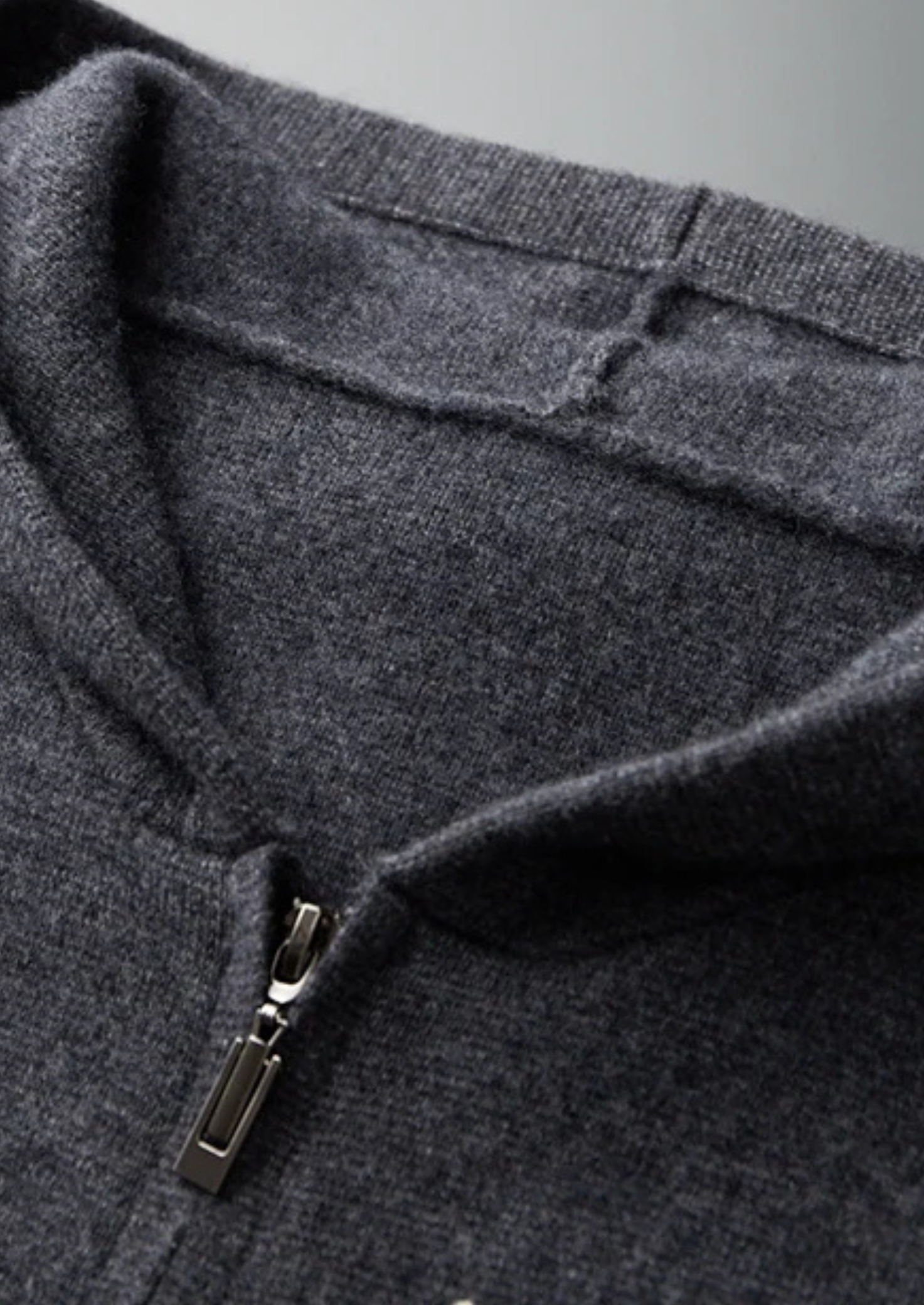SECRET WEALTH | 100% CASHMERE ZIPPER HOODIE