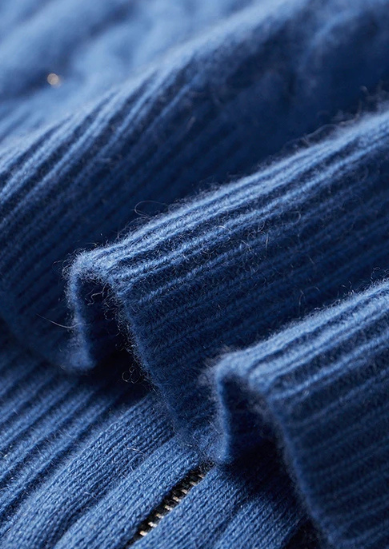 SECRET WEALTH | 100% CASHMERE CABLE KNIT ZIPPER HOODIE