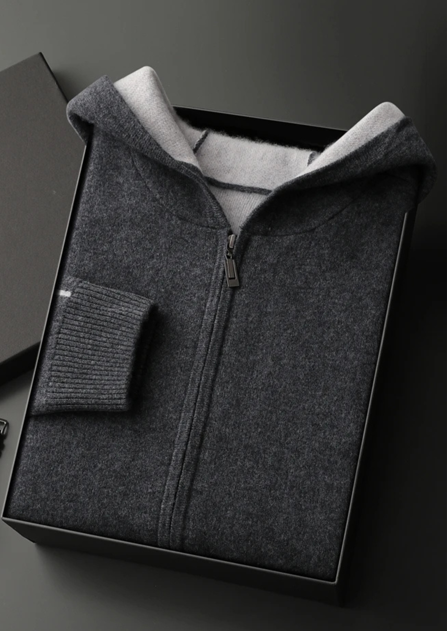 SECRET WEALTH | 100% CASHMERE TWO -TONE ZIPPER HOODIE