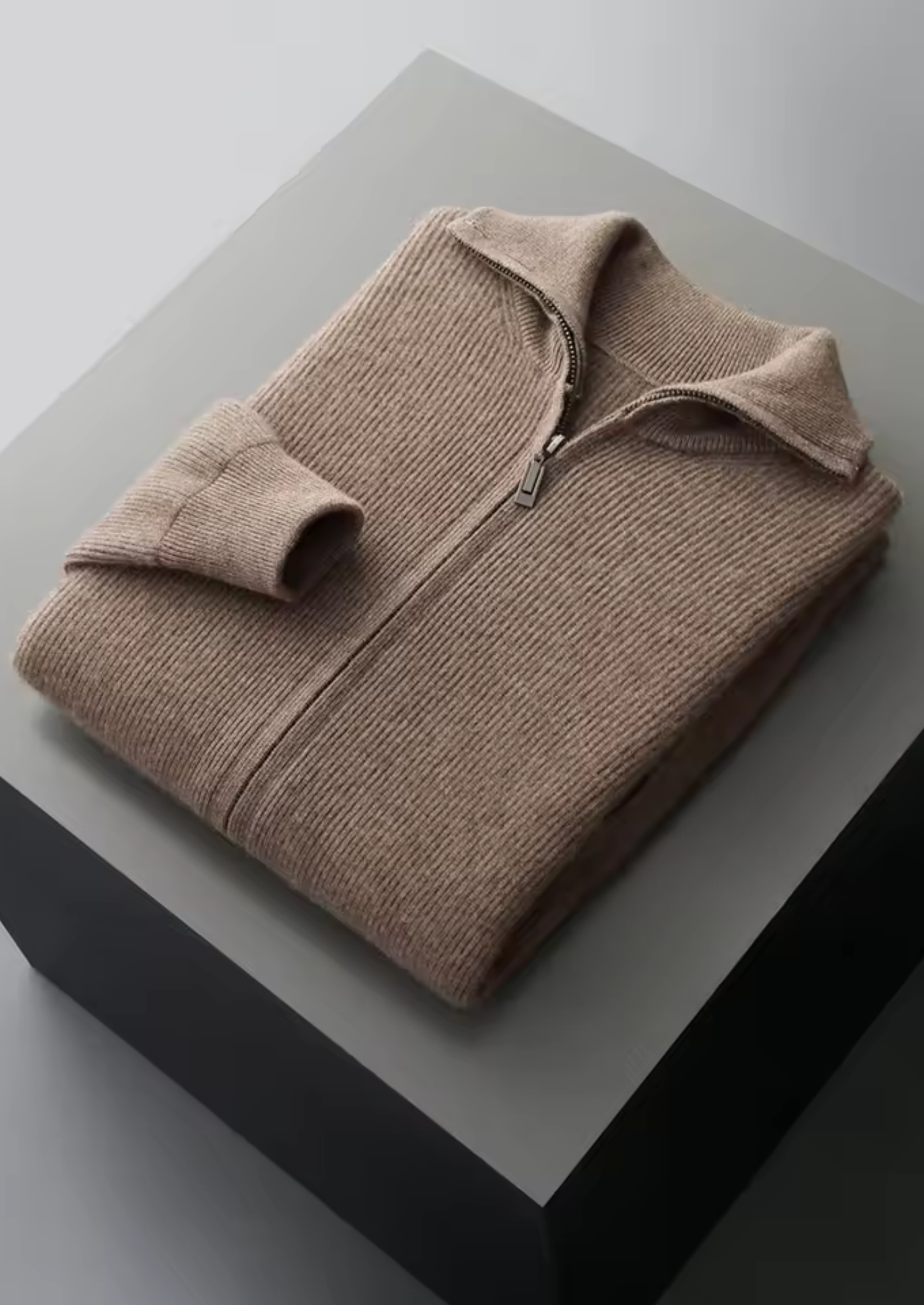 SecretWealth | Ribbed Knit Zip Cardigan