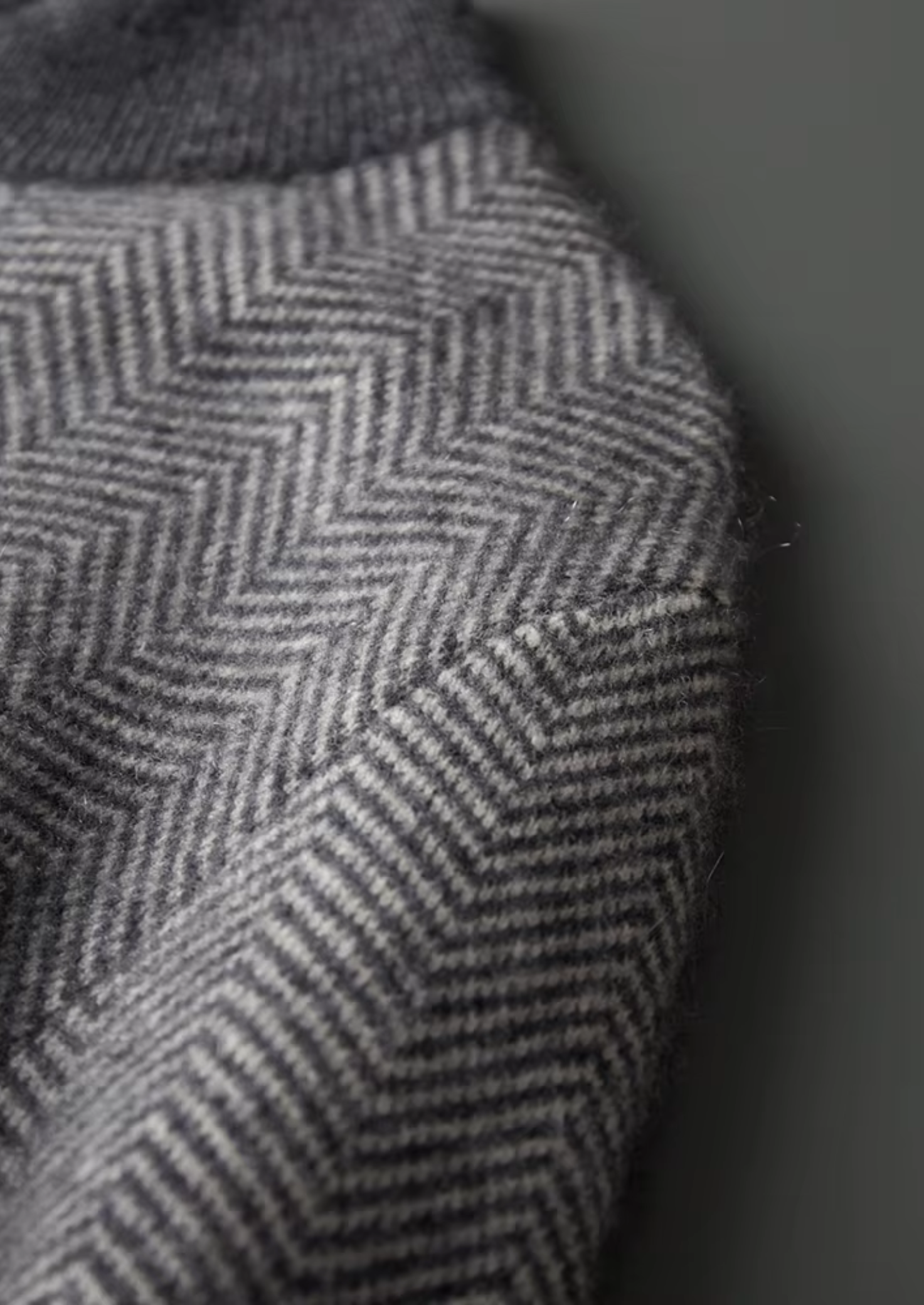 SECRET WEALTH | 100% MERINO WOOL PATTERNED SET