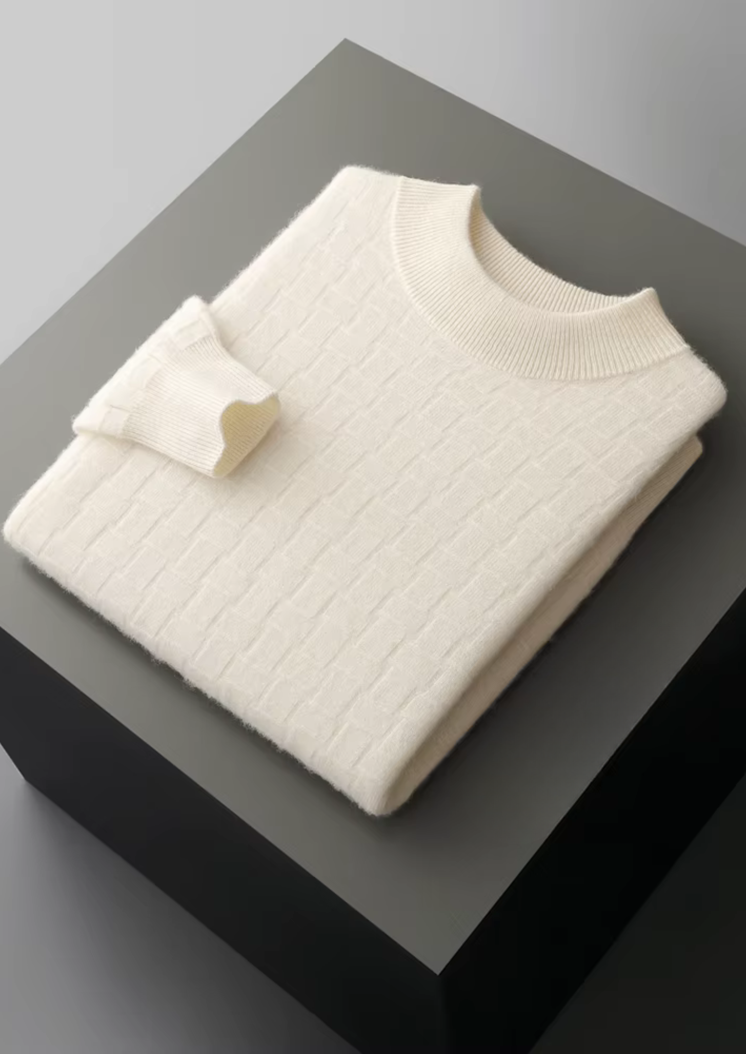 SECRET WEALTH | WOOL TEXTURED MOCKNECK