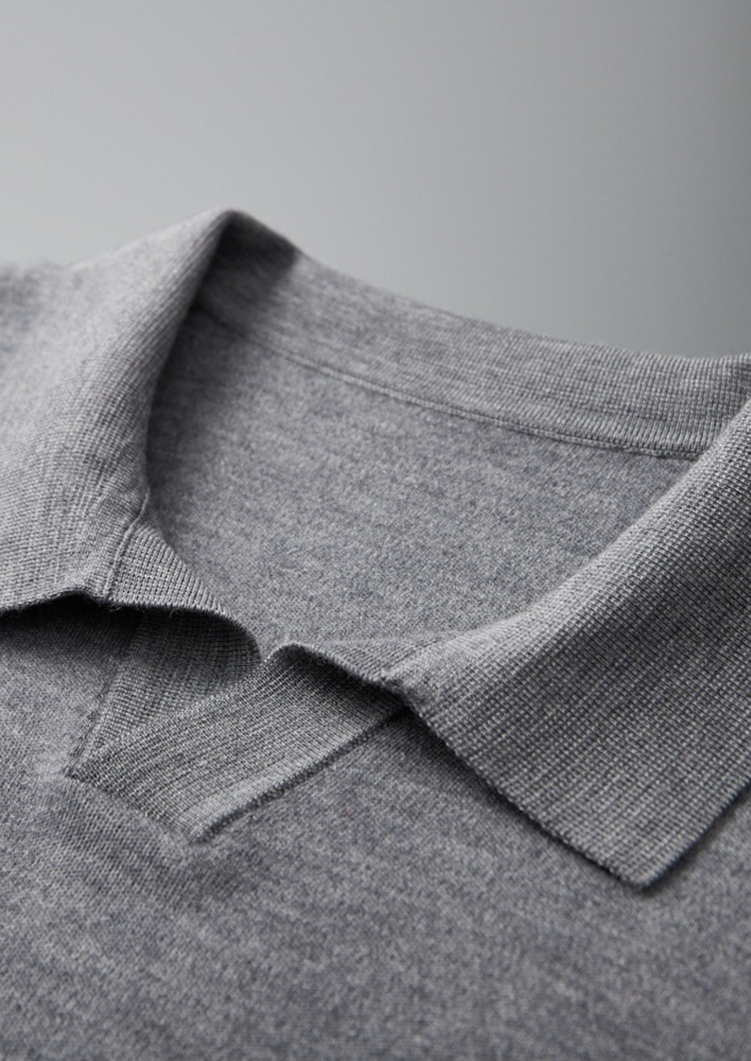 SECRET WEALTH | 100% CASHMERE BUTTONLESS SWEATER POLO