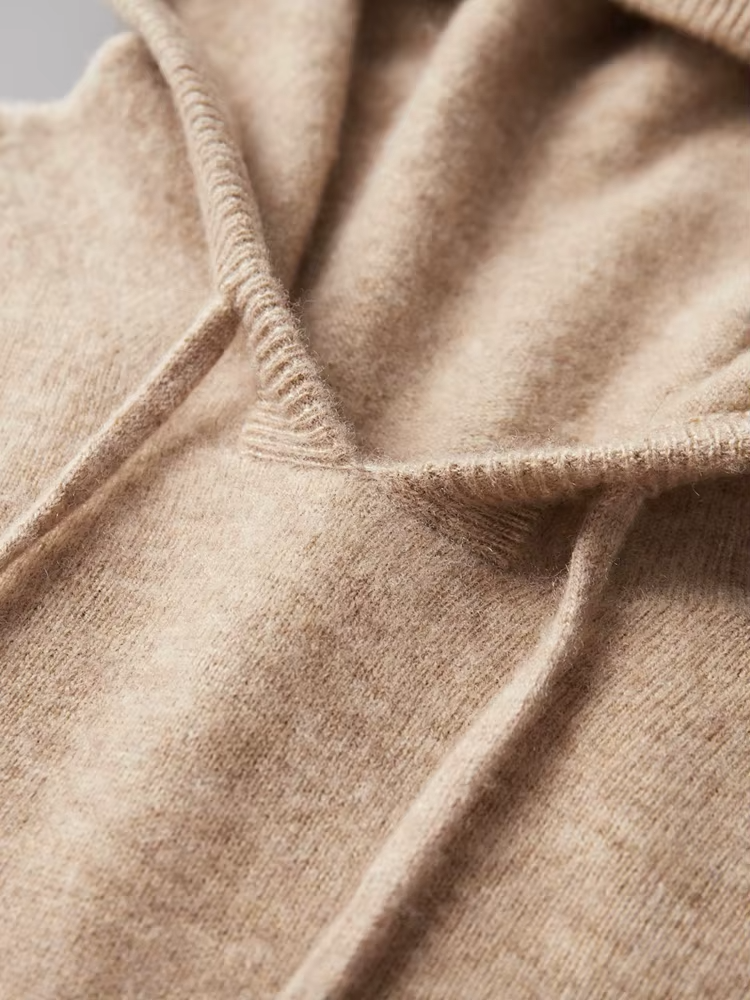 SECRET WEALTH | 100% CASHMERE HOODED SWEATER