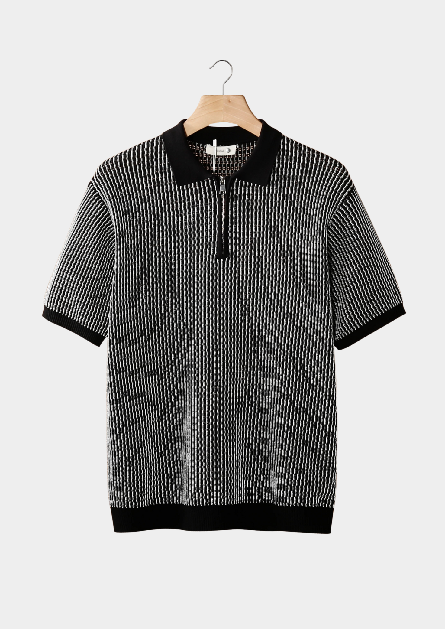 SECRET WEALTH | GEOMETRIC TEXTURED ZIPPER POLO